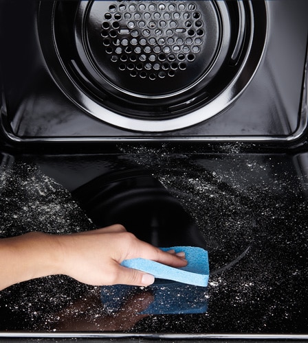 Self-cleaning oven with PyroClean features