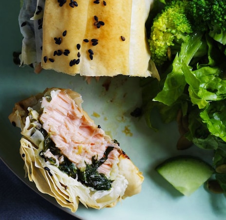 Salmon Spinach Filo Parcels With Salad And Dressing